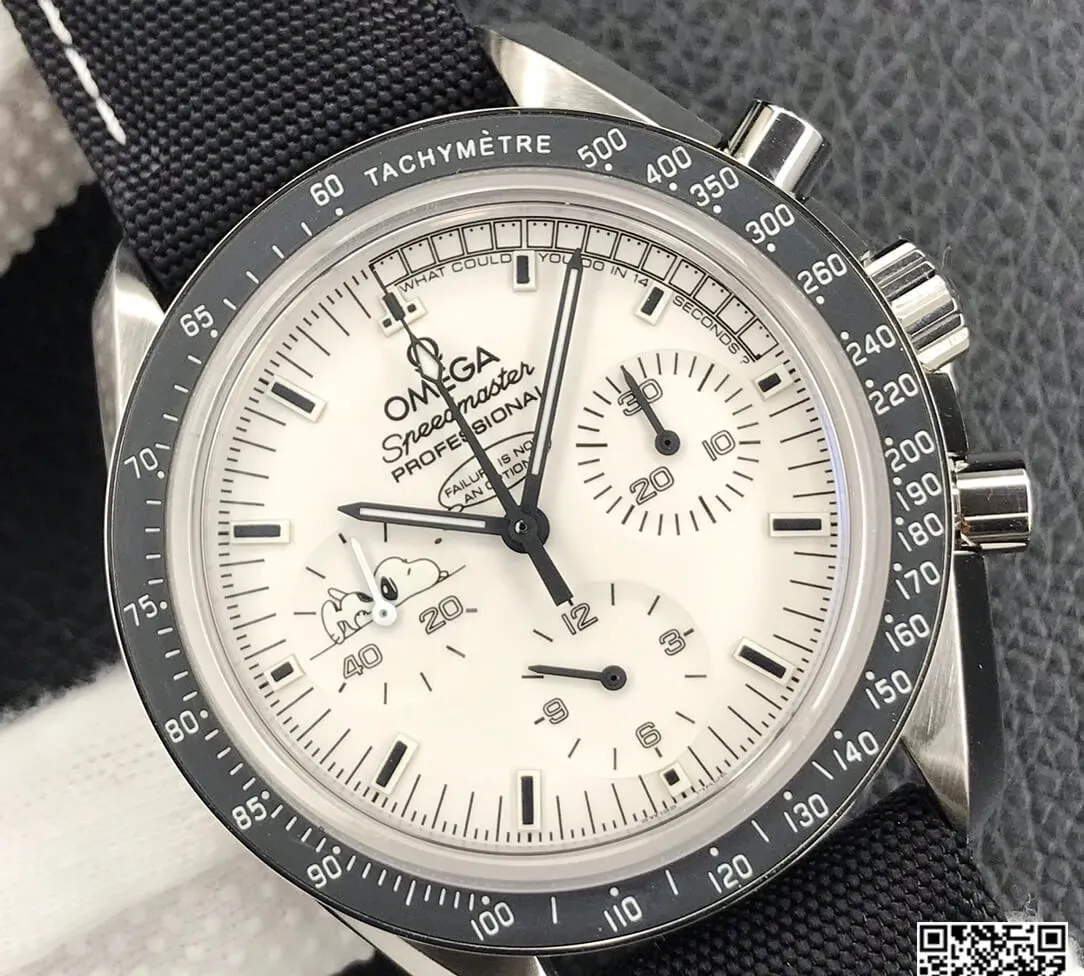 Omega Speedmaster Snoopy Award 311.32.42.30.04.003 OM Factory 1:1 Best Edition Replica Watch V2 Black Strap